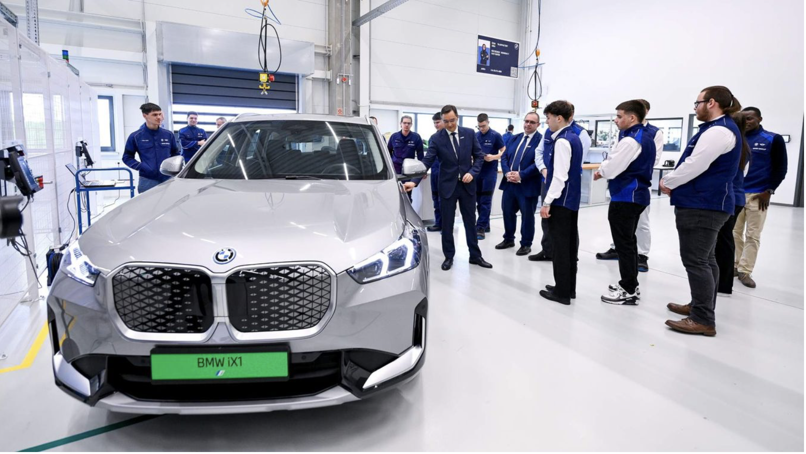 Innen gurulnak majd ki a Neue Klasse modellek – elkészült a BMW debreceni gyára