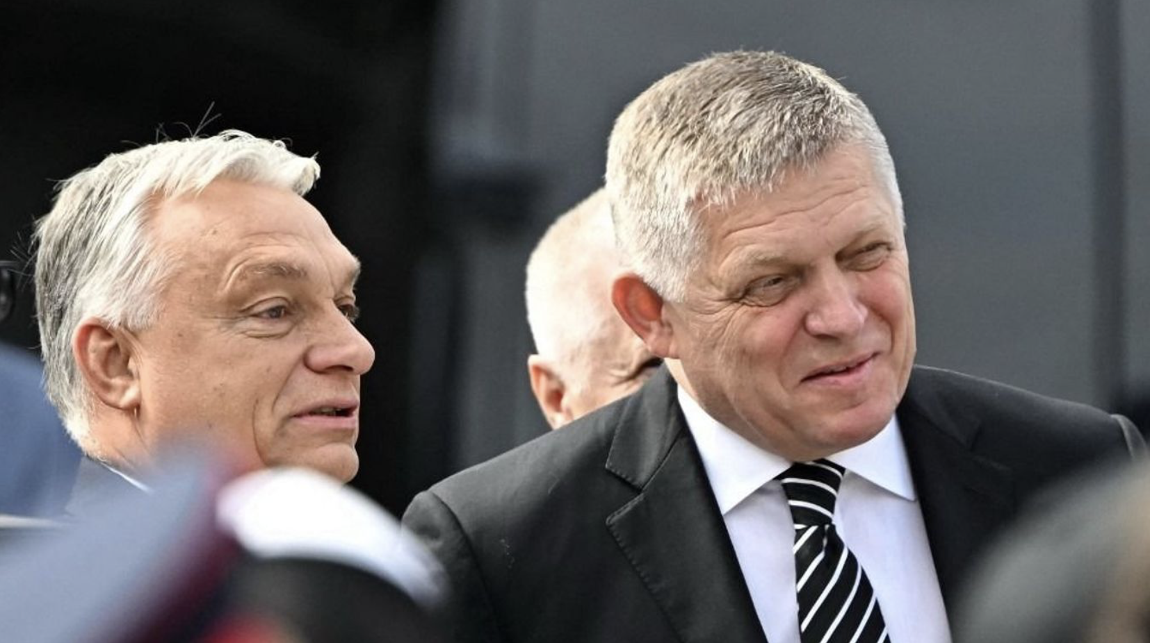 Robert Fico pártja csatlakozhat a Patrióták frakciójához az Európai Parlamentben