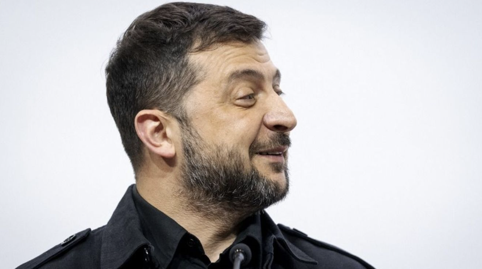 Zelenszkij: Ukrajna nem enged területeiből, Budapest sem ideális helyszín a béketárgyalásokra