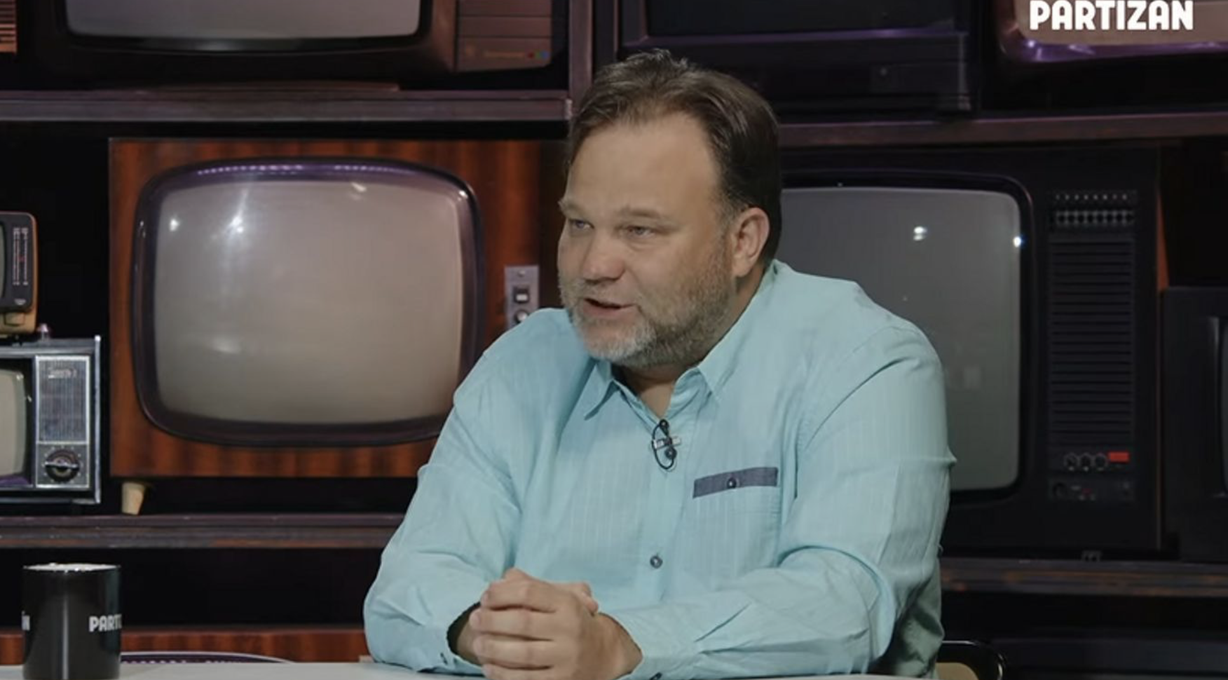 Bírságot kapott a Partizán Aranyosi Péter botrányos interjúja miatt