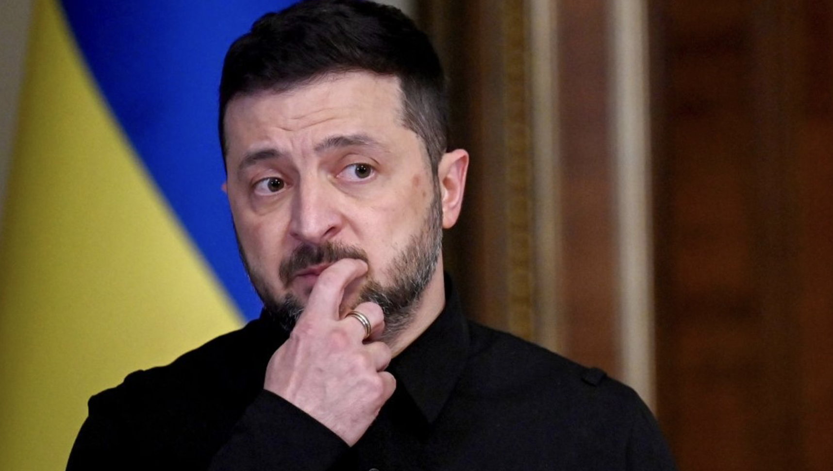 Újabb ukrán botrány: Zelenszkij bizalmasa állhat a több százmilliós maffiarendszer mögött