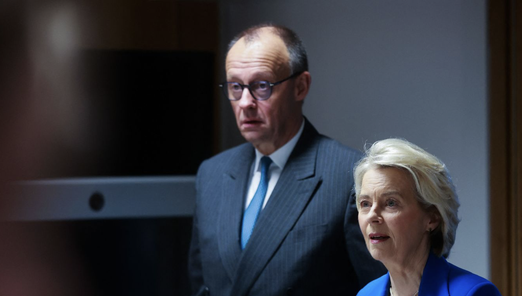 „Meloni volt a gyilkos” – Merz hatalmasat bukott Brüsszelben