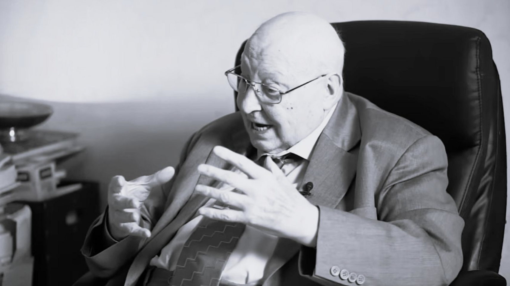 Meghalt Drábik János